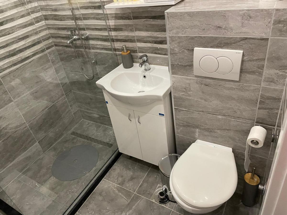 Bora Apartmani - Free Parking - City Center Vranje Kültér fotó