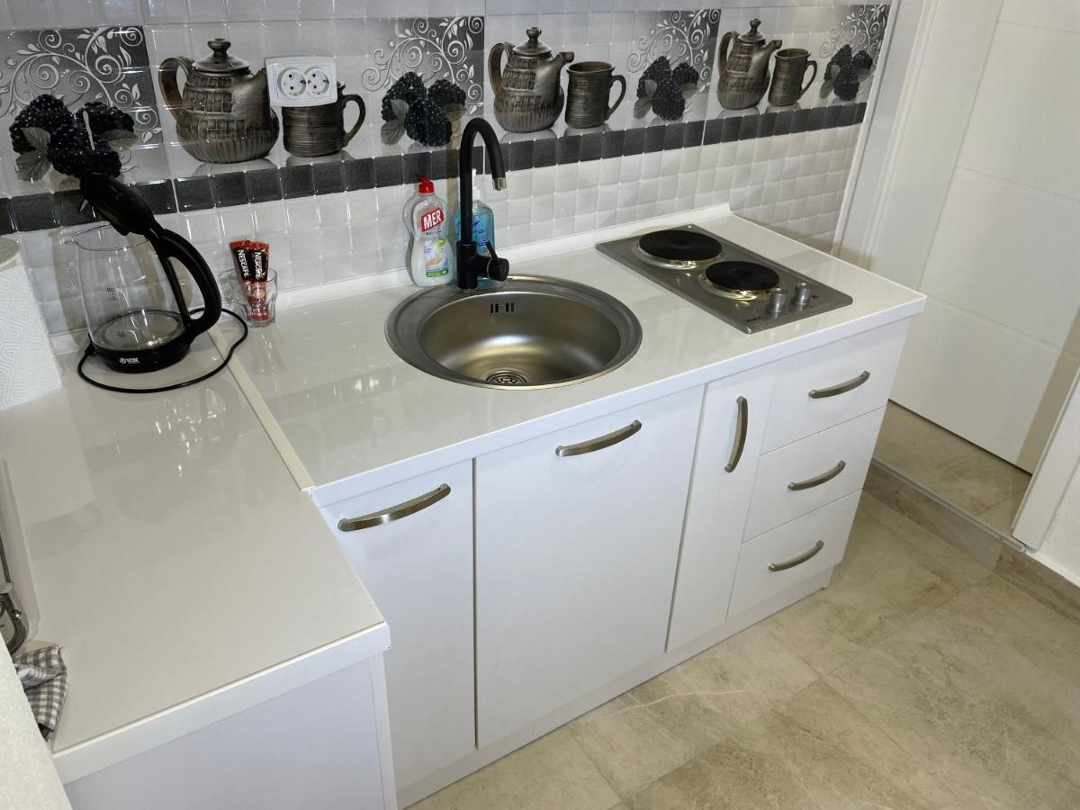 Bora Apartmani - Free Parking - City Center Vranje Kültér fotó