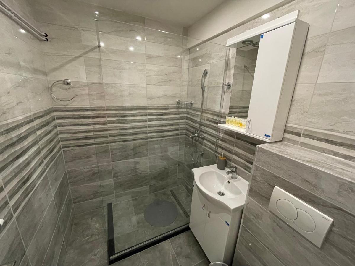 Bora Apartmani - Free Parking - City Center Vranje Kültér fotó