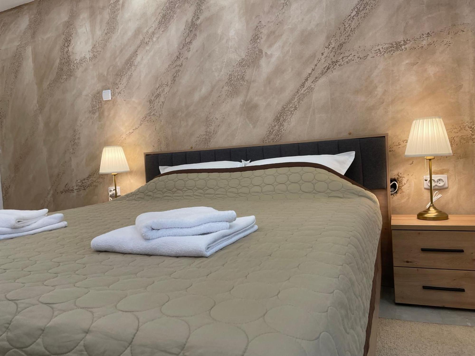 Bora Apartmani - Free Parking - City Center Vranje Kültér fotó