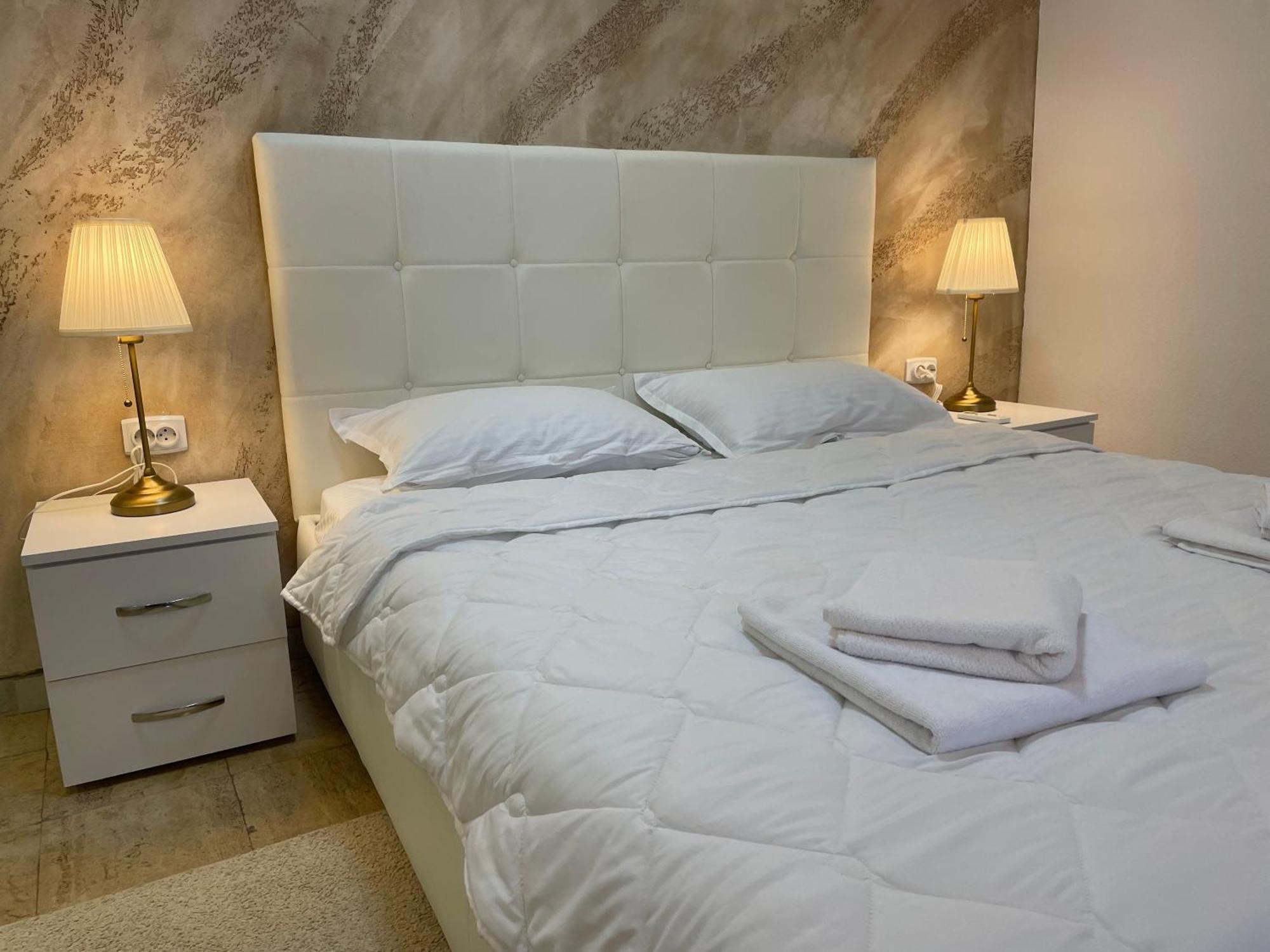 Bora Apartmani - Free Parking - City Center Vranje Kültér fotó