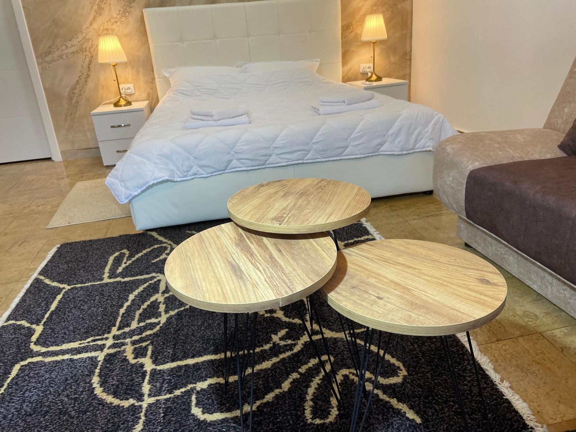 Bora Apartmani - Free Parking - City Center Vranje Kültér fotó